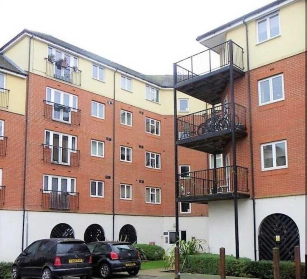 Main image of property: Pettacre Close, West Thamesmead, SE28 0PB