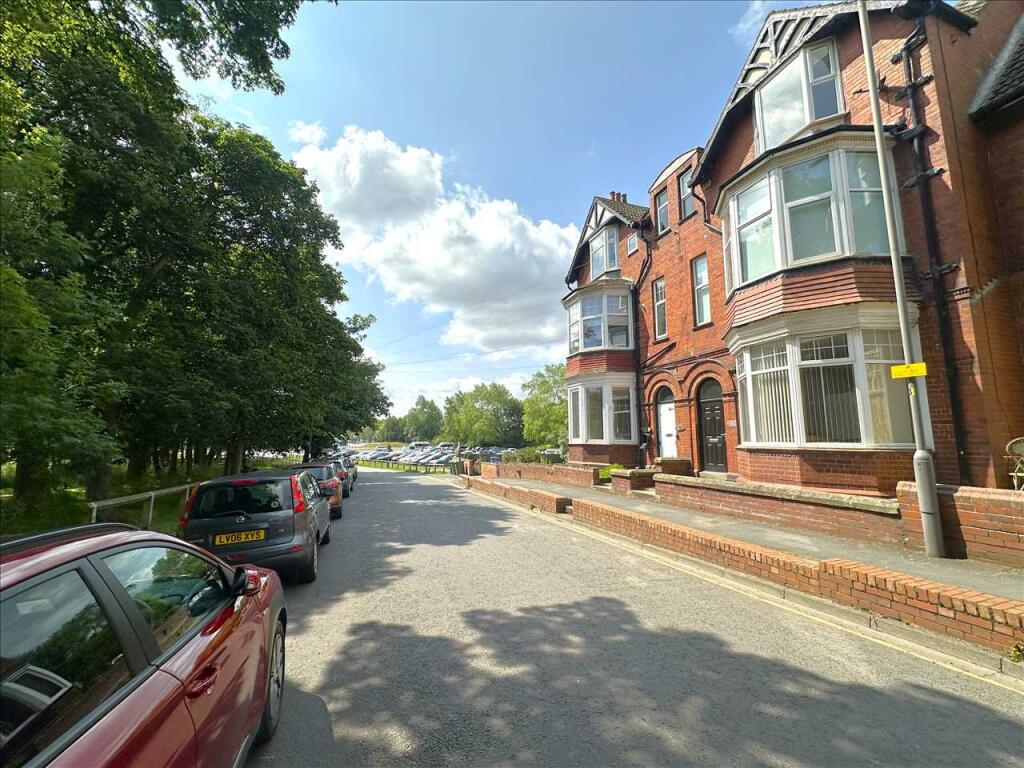 Main image of property: West Avenue, Filey