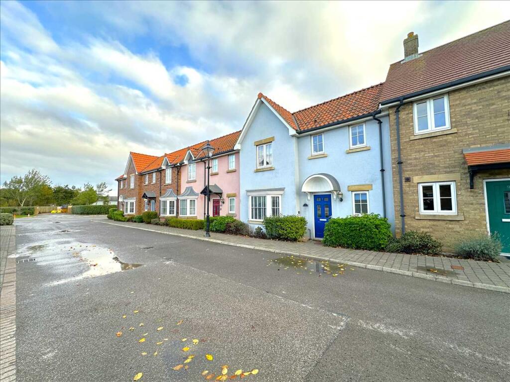 Main image of property: 'Blue Bay Cottage', Talisker Walk, The Bay, Filey