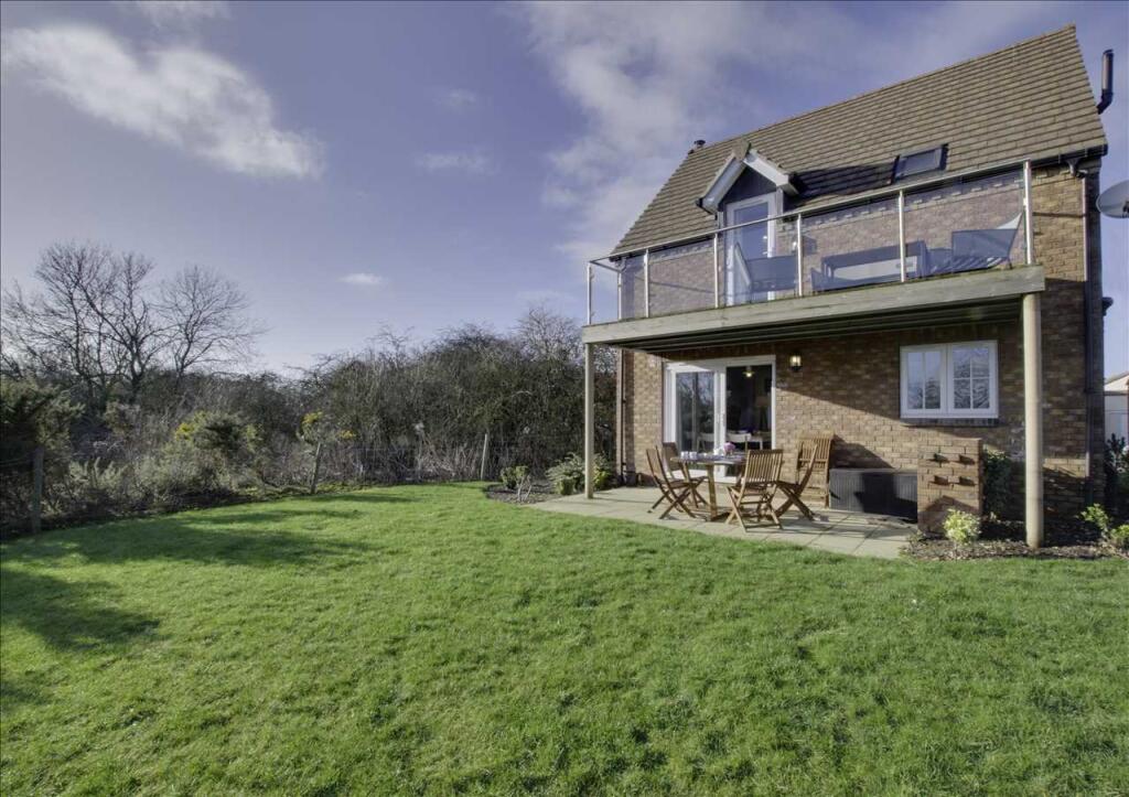 Main image of property: 'Bumblebee Cottage', Turnberry Drive, The Bay, Filey