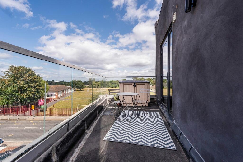 Additional property image - Central Avenue, Welling, DA16