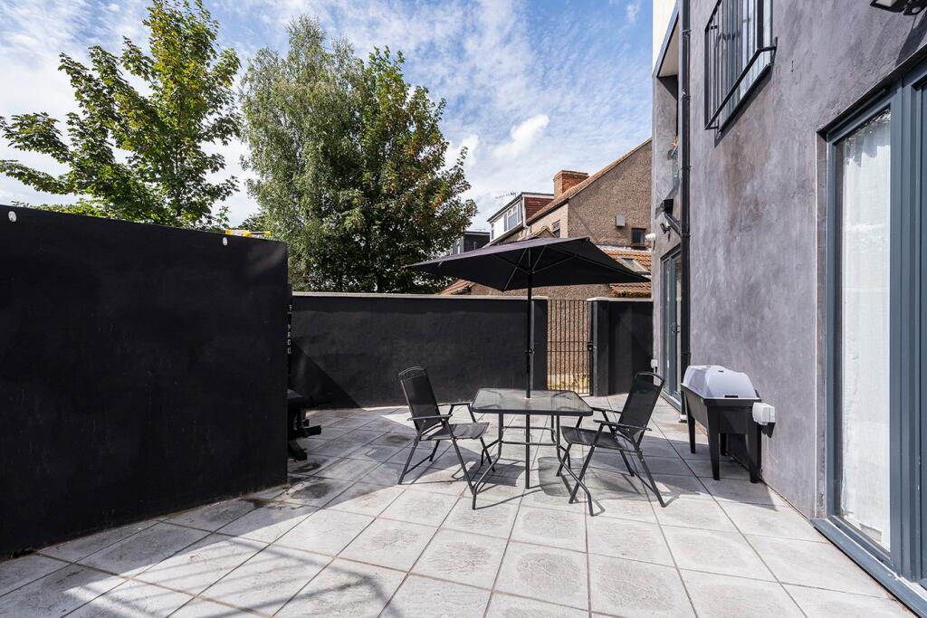 Additional property image - Central Avenue, Welling, DA16