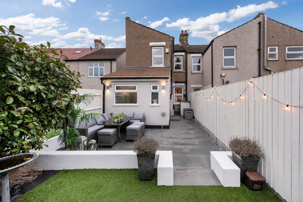Additional property image - South Gipsy Road, Welling, DA16