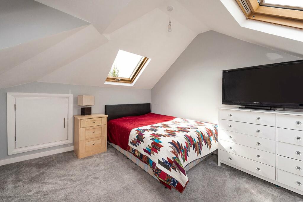 Additional property image - Winchelsea Avenue, Bexleyheath, DA7