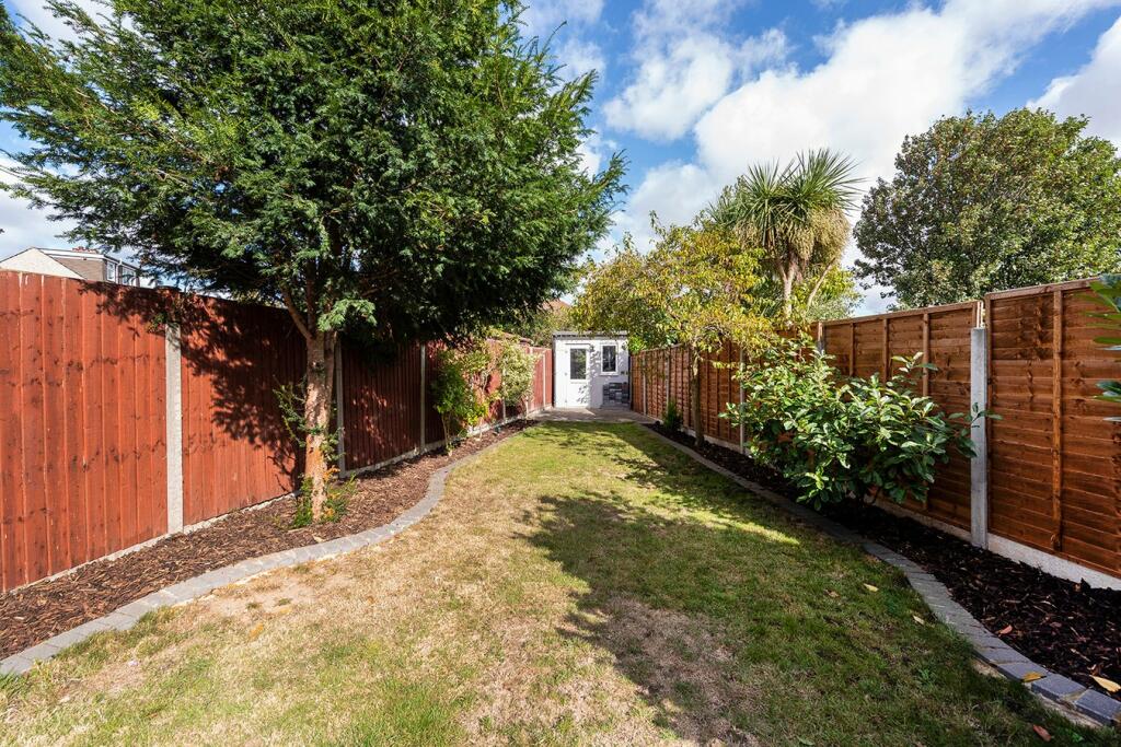 Additional property image - Winchelsea Avenue, Bexleyheath, DA7