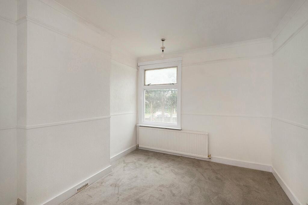 Additional property image - Park Crescent, Erith, DA8