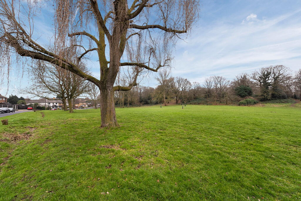 Additional property image - Faygate Crescent, South Bexleyheath, DA6