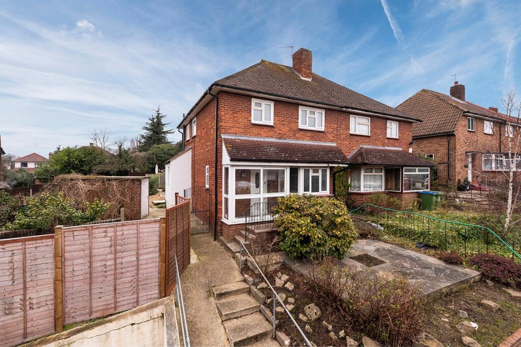 Additional property image - Faygate Crescent, South Bexleyheath, DA6