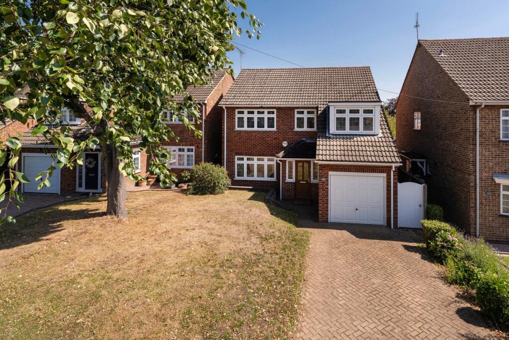 Main image of property: Glenhurst Avenue, Bexley, DA5
