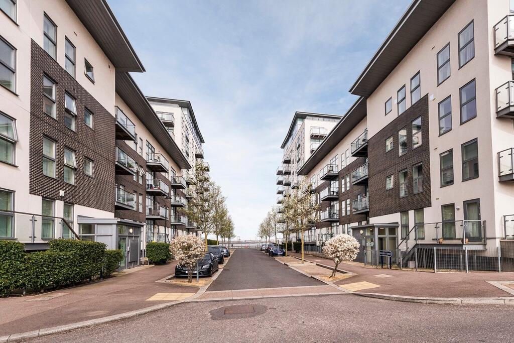 Main image of property: Darbyshire House, Clovelly Place, Greenhithe, DA9