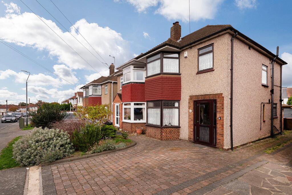 Main image of property: Plaxtol Road, Erith, DA8