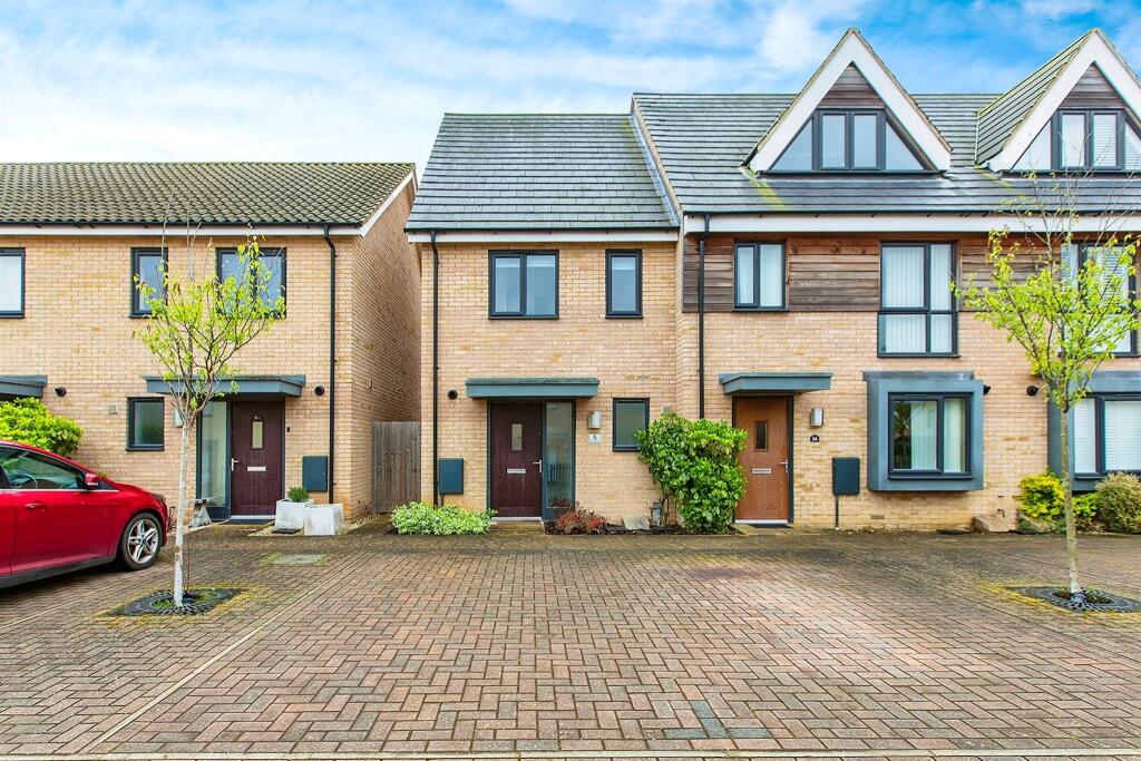 2 bedroom end of terrace house for sale in Bisley Crescent, Upper Cambourne, CAMBRIDGE, CB23