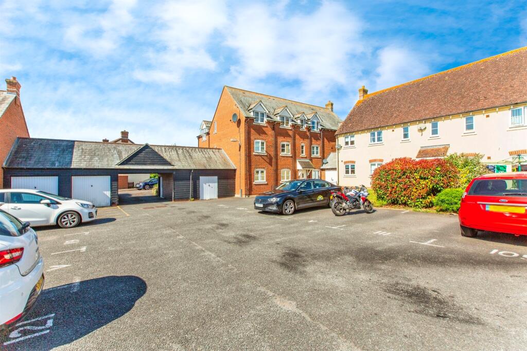 Additional property image - School Lane, Lower Cambourne, Cambridge