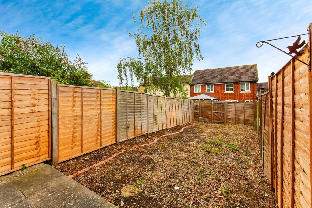 Additional property image - Woolthwaite Lane, Lower Cambourne, Cambridge