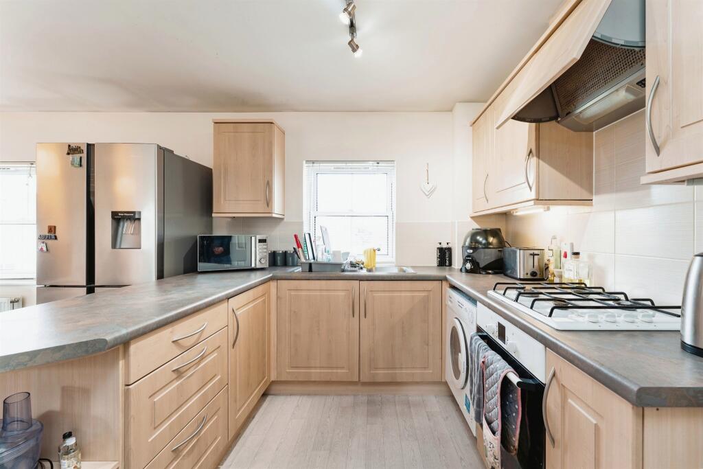 Additional property image - Days Meadow, Oakington, Cambridge