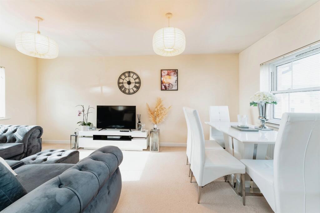 Additional property image - Days Meadow, Oakington, Cambridge