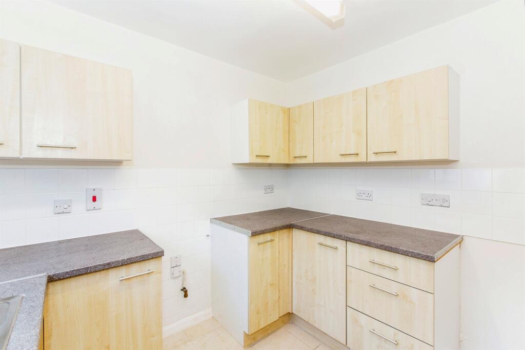Additional property image - South Park Drive, Papworth Everard, CAMBRIDGE