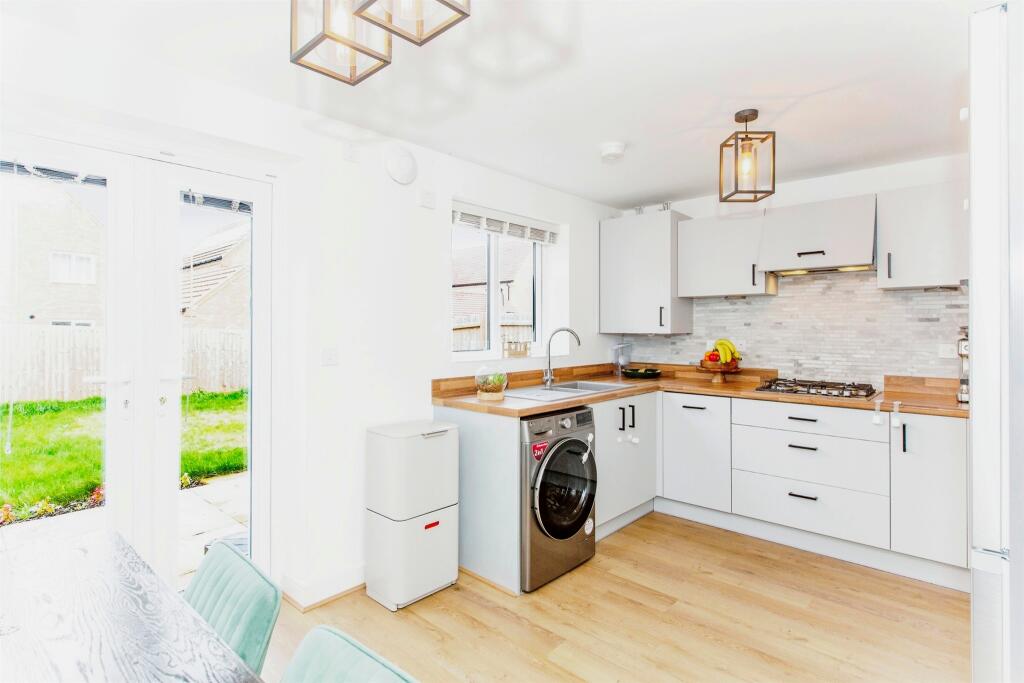 Additional property image - Sharland Lane, West Cambourne, CAMBRIDGE