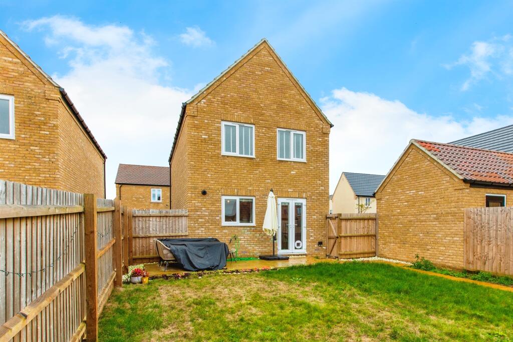 Additional property image - Sharland Lane, West Cambourne, CAMBRIDGE