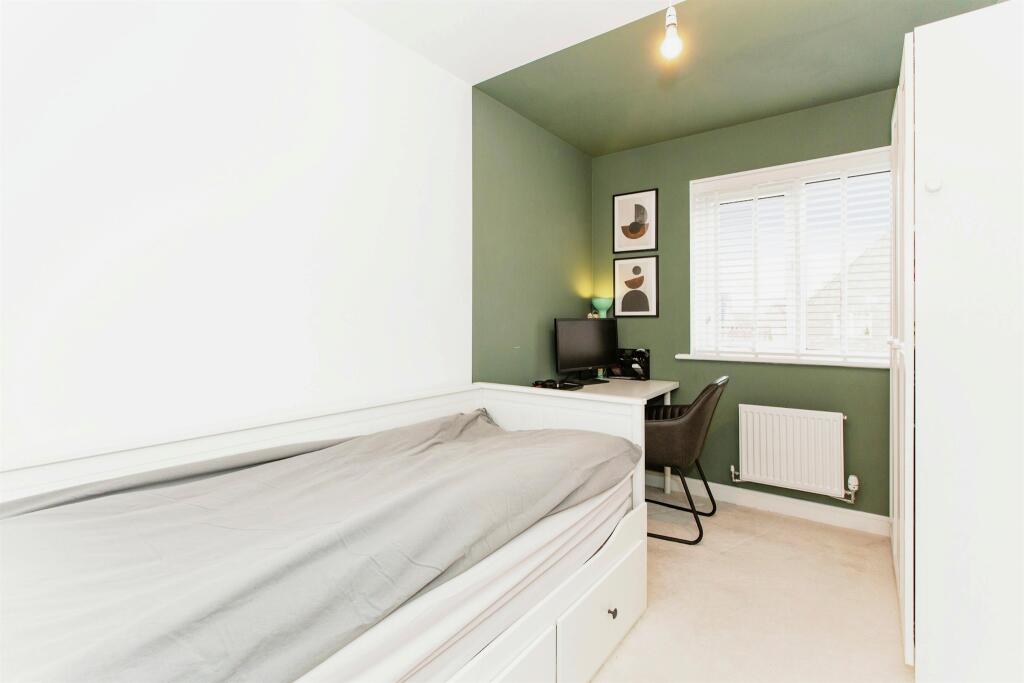 Additional property image - Sharland Lane, West Cambourne, CAMBRIDGE