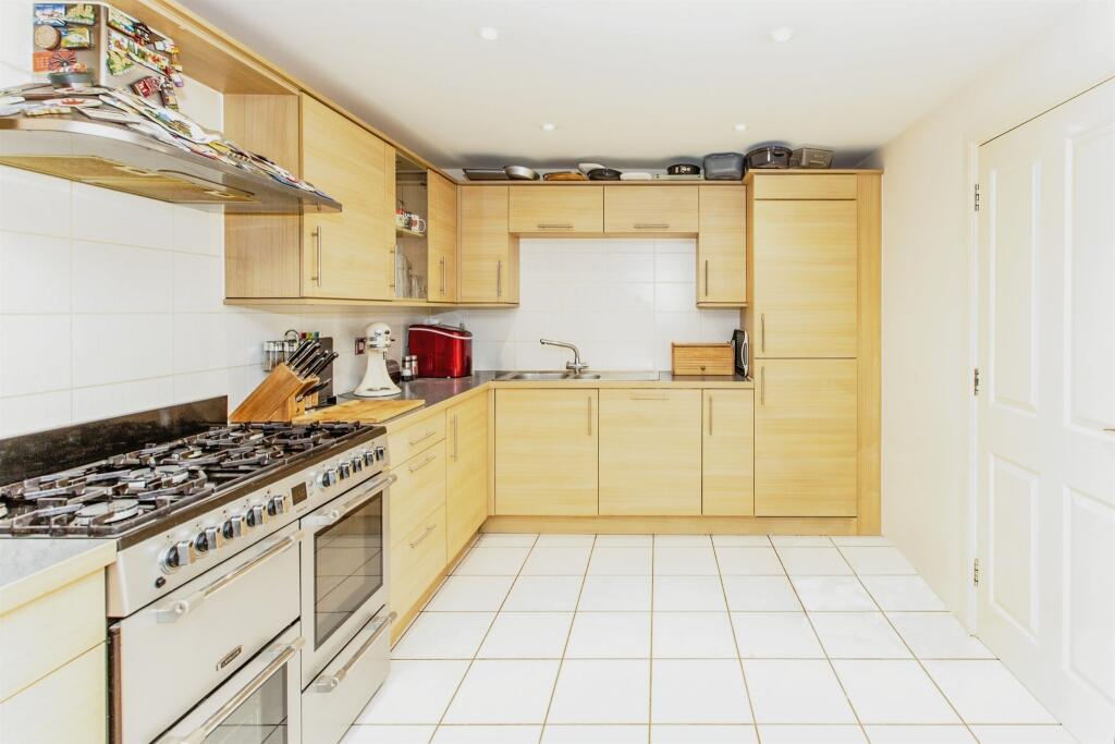 Additional property image - Lancaster Gate, Upper Cambourne, Cambridge