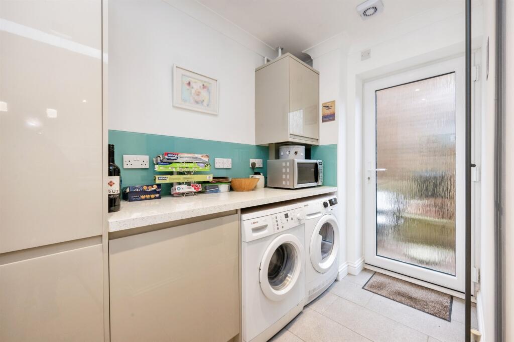 Additional property image - Cow Brook Lane, Papworth Everard, CAMBRIDGE
