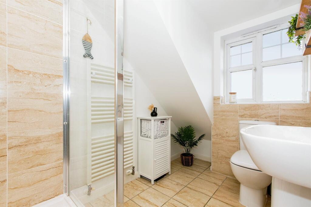 Additional property image - Summers Hill Drive, Papworth Everard, Cambridge