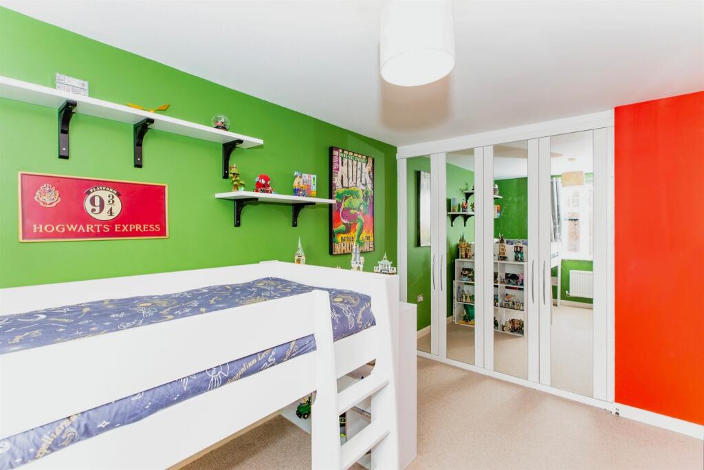 Additional property image - Summers Hill Drive, Papworth Everard, Cambridge