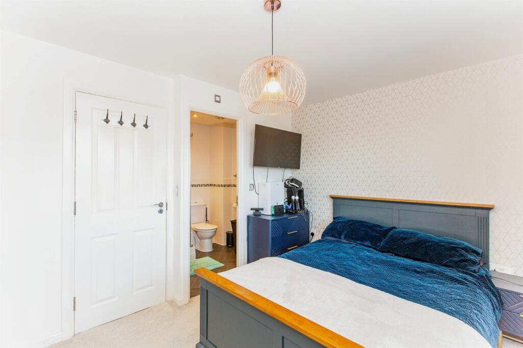 Additional property image - Lancaster Gate, Upper Cambourne, CAMBRIDGE