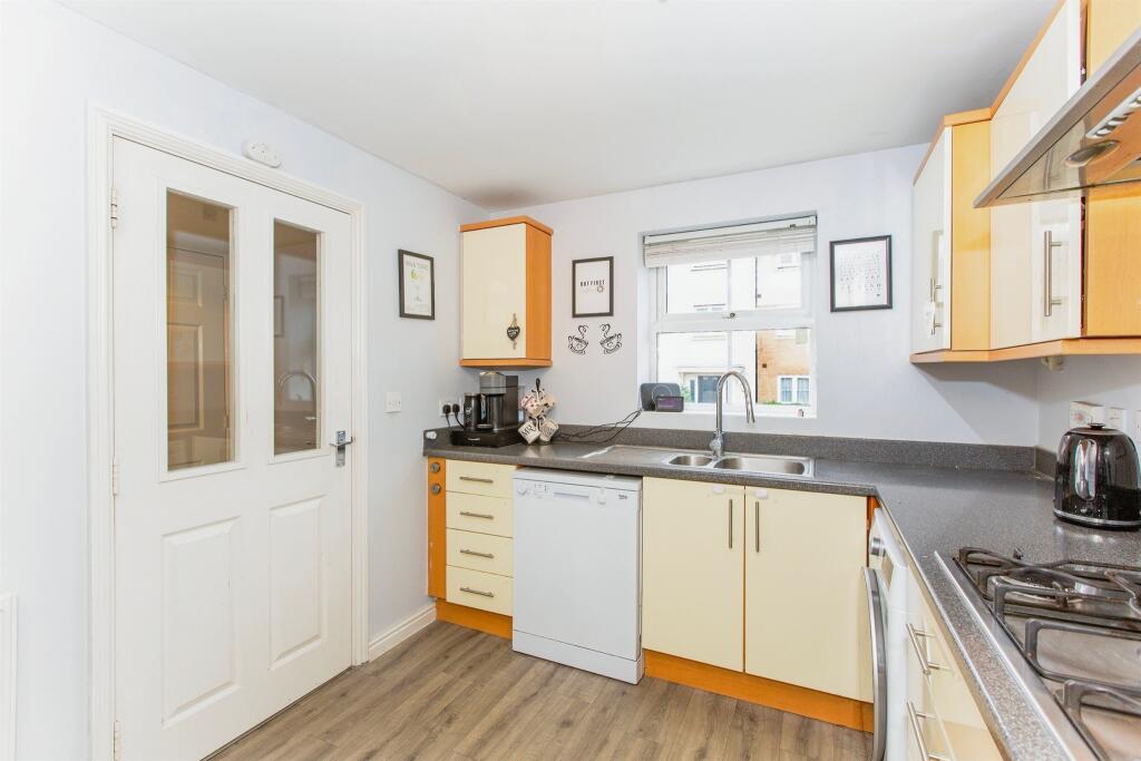 Additional property image - North Lodge Drive, Papworth Everard, Cambridge