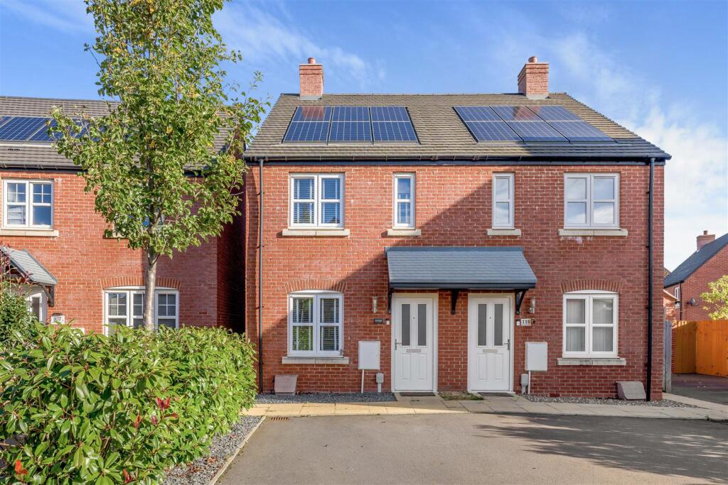 Main image of property: Bismore Road, Banbury