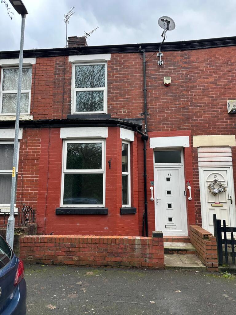 Main image of property: 14 Bursthead, Abbey Hey, Manchester, M18 8ST