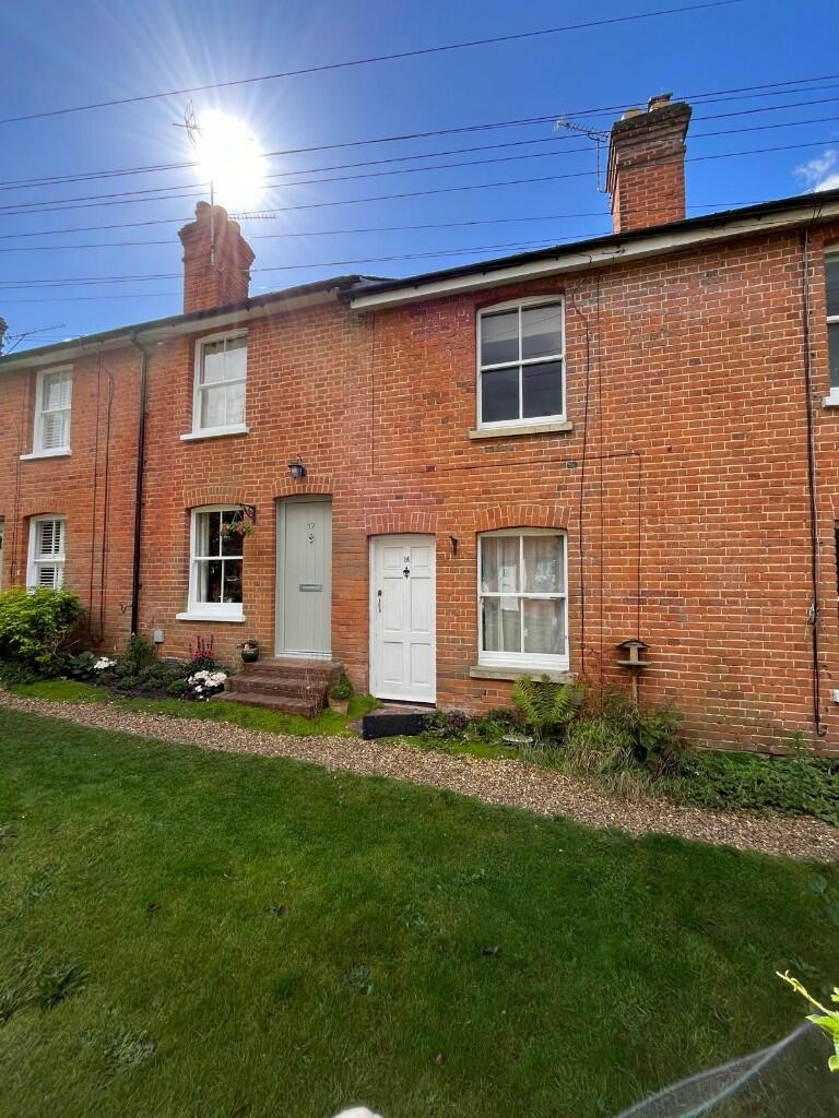 2 bedroom terraced house for rent in Mildmay Terrace,Hartley Wintney,RG27