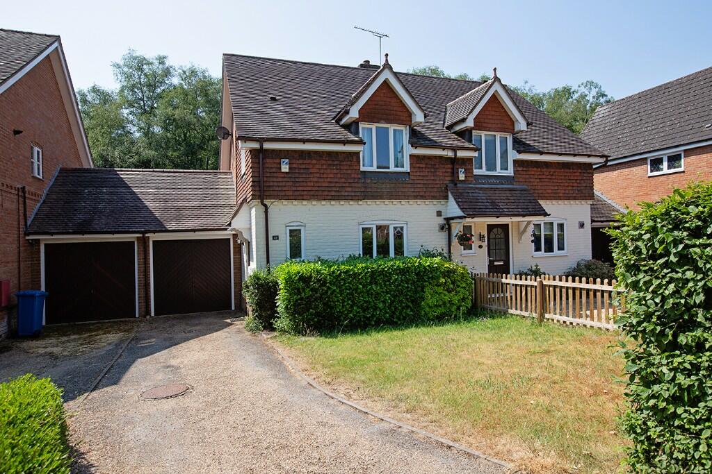Main image of property: Beauclerk Green, Winchfield, Hook, RG278