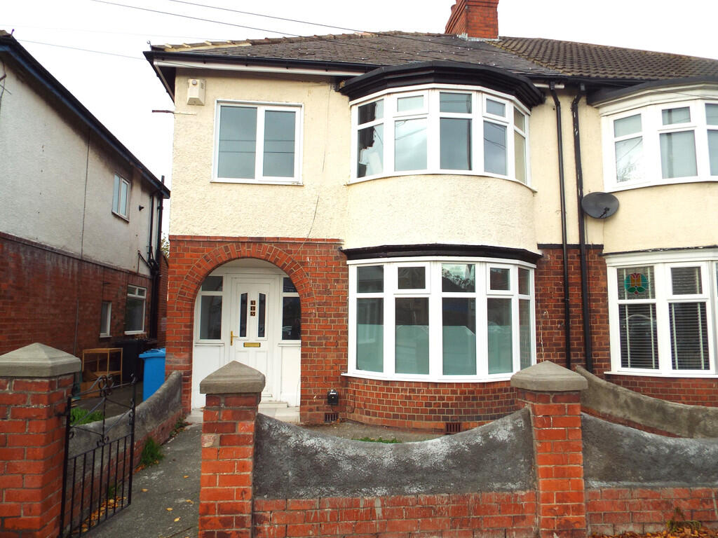 Main image of property: Chanterlands Avenue, Hull