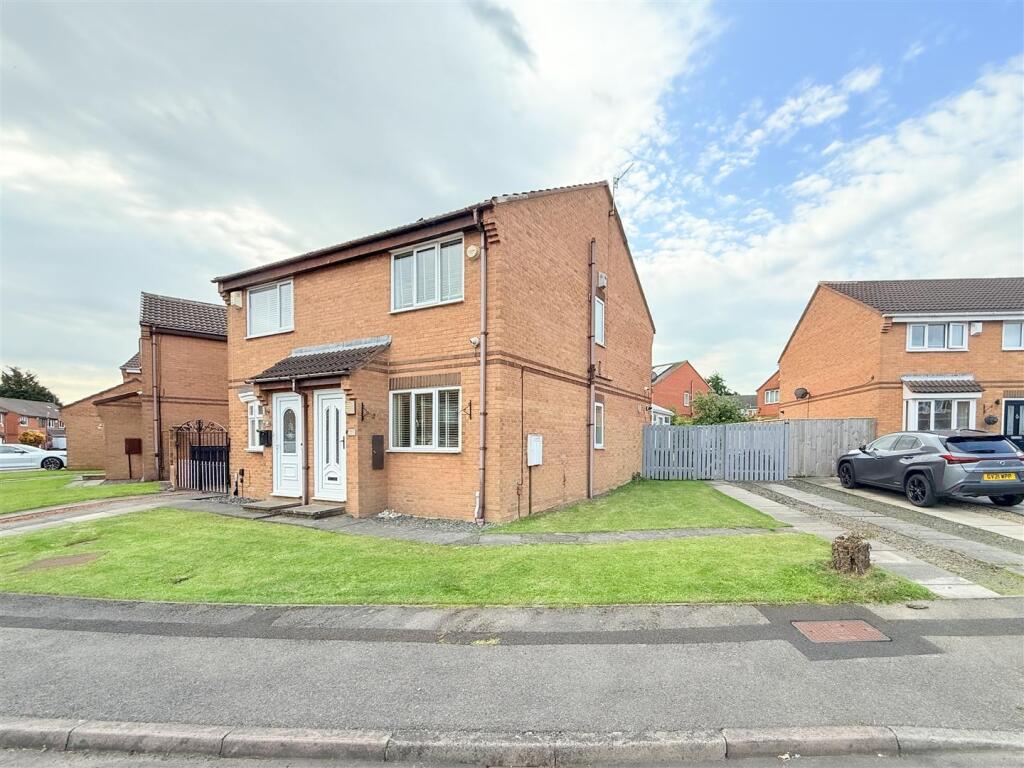 Main image of property: Parklands, Wardley, Gateshead