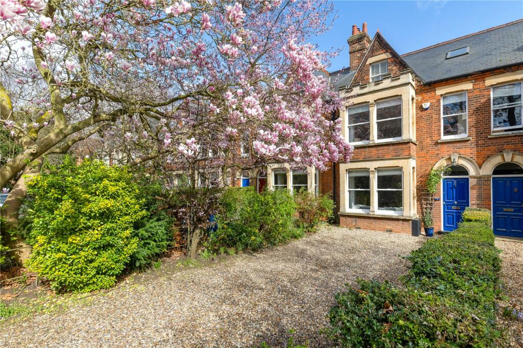 4 bedroom terraced house for sale in Hills Road, Cambridge, Cambridgeshire, CB2