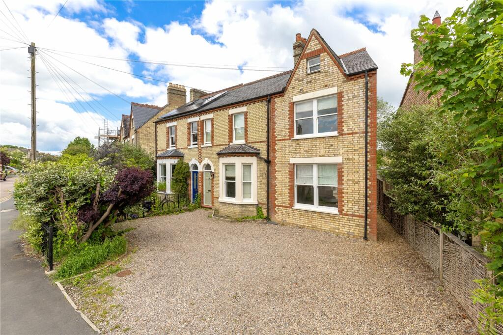 4 bedroom semi-detached house for sale in Blinco Grove, Cambridge, Cambridgeshire, CB1