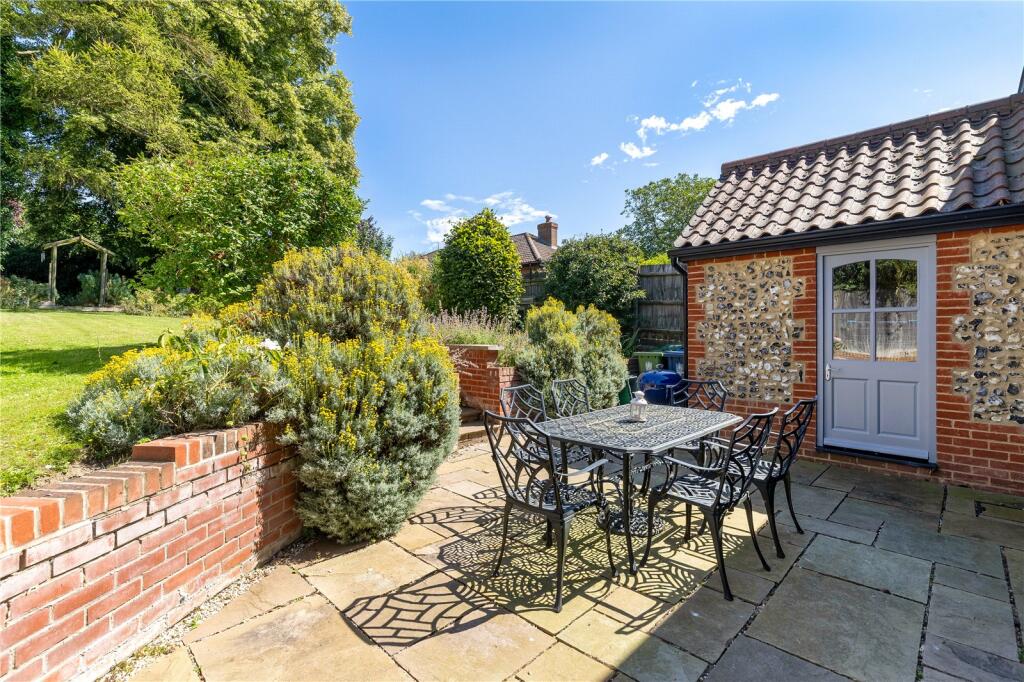 Additional property image - Bartlow Road, Linton, Cambridge, Cambridgeshire