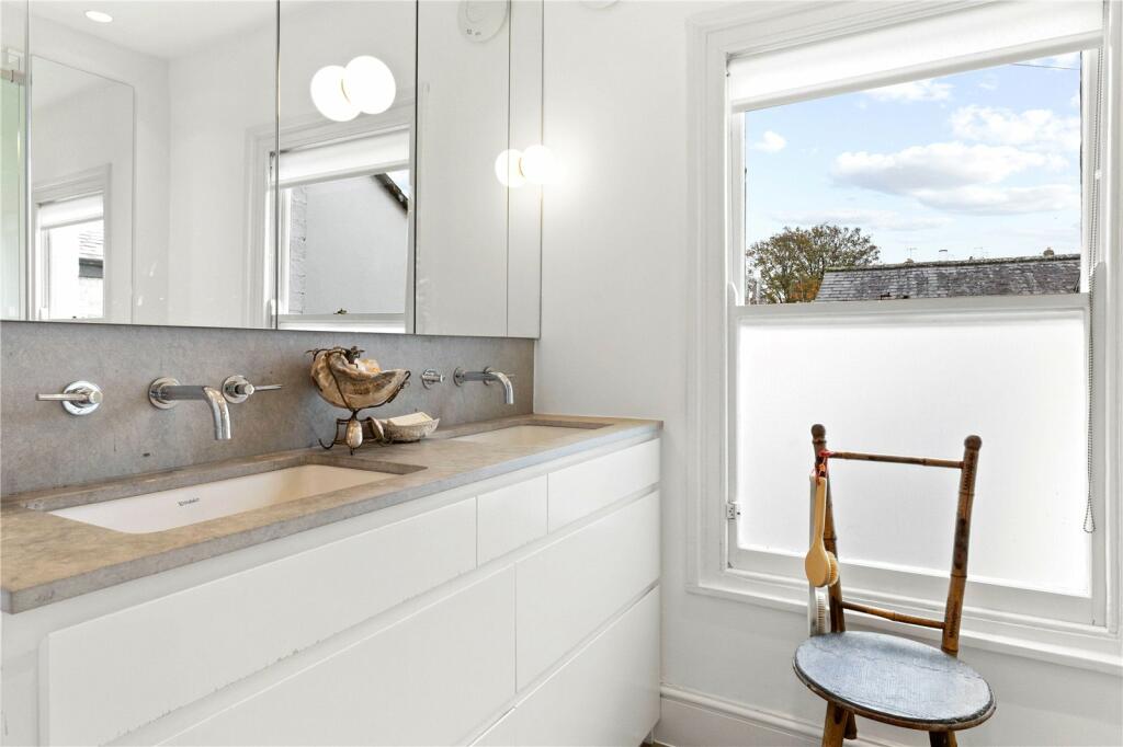 Additional property image - Melbourne Place, Cambridge, Cambridgeshire