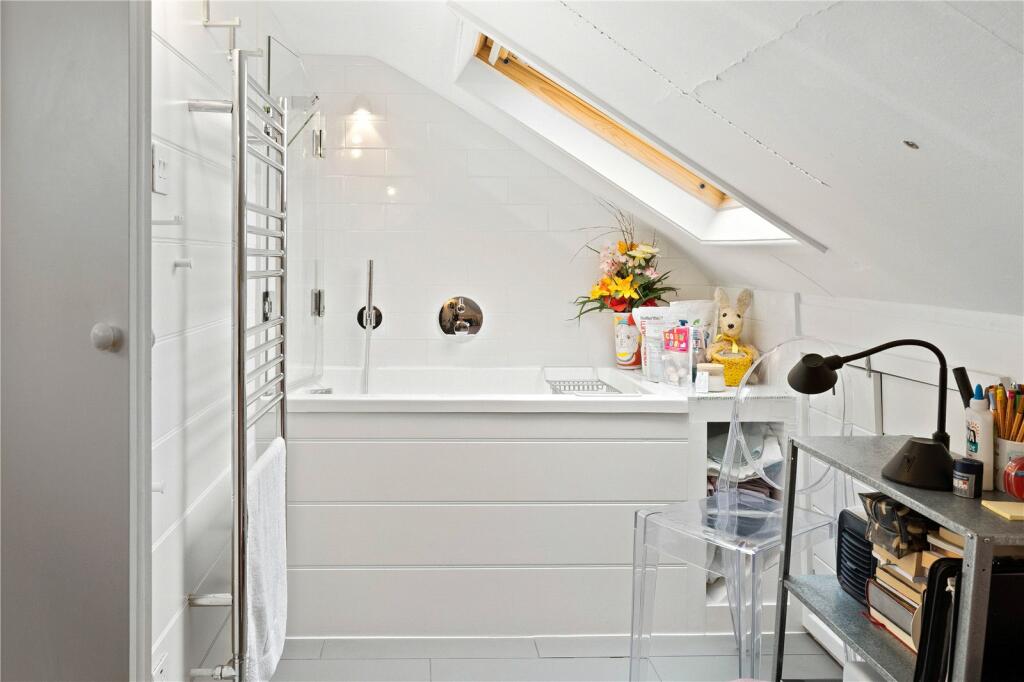 Additional property image - Melbourne Place, Cambridge, Cambridgeshire