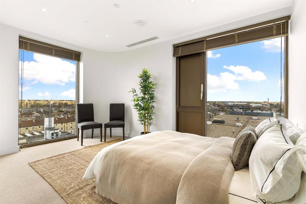 Additional property image - Parkside, Cambridge, Cambridgeshire