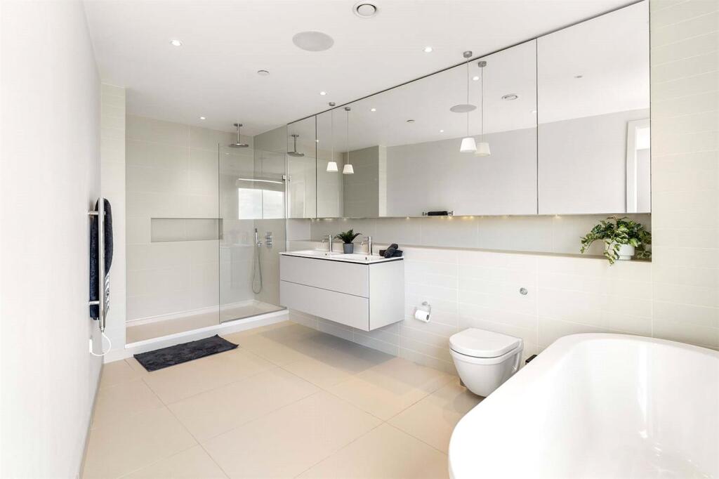 Additional property image - Parkside, Cambridge, Cambridgeshire