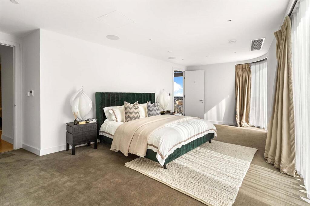 Additional property image - Parkside, Cambridge, Cambridgeshire