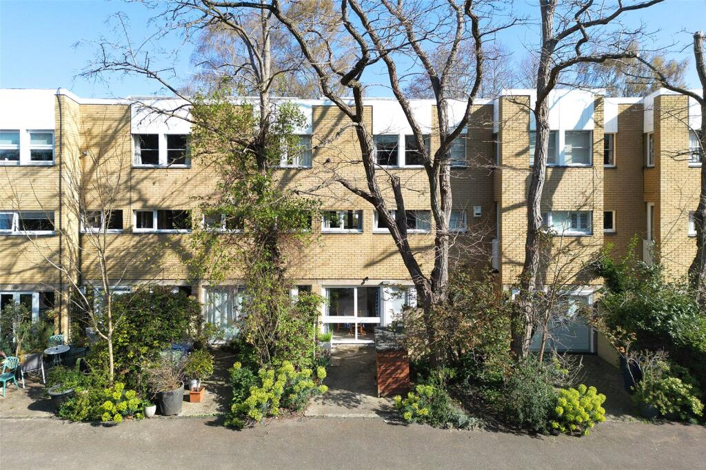 Main image of property: Highsett, Cambridge, Cambridgeshire