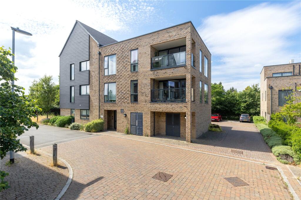 Main image of property: Overhill Close, Trumpington, Cambridge, Cambridgeshire