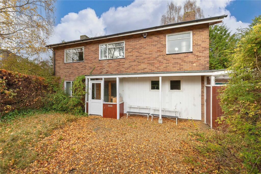 Main image of property: Stukeley Close, Cambridge, Cambridgeshire