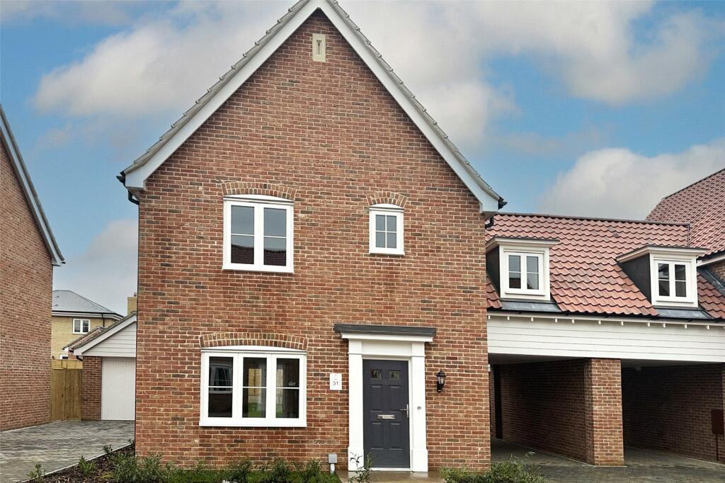 3 bedroom link detached house for sale in Hewitt Drive, Mattishall