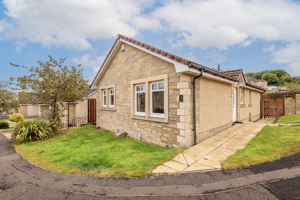 Main image of property: Glengask Grove, Kelty