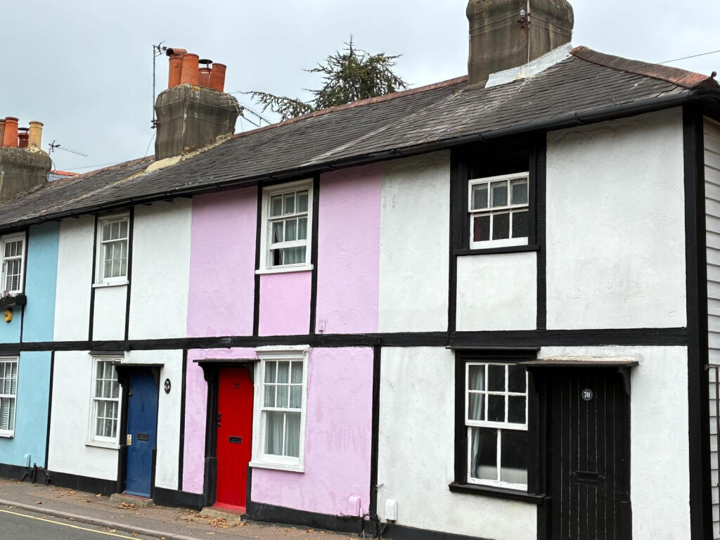 Main image of property: Ashtead